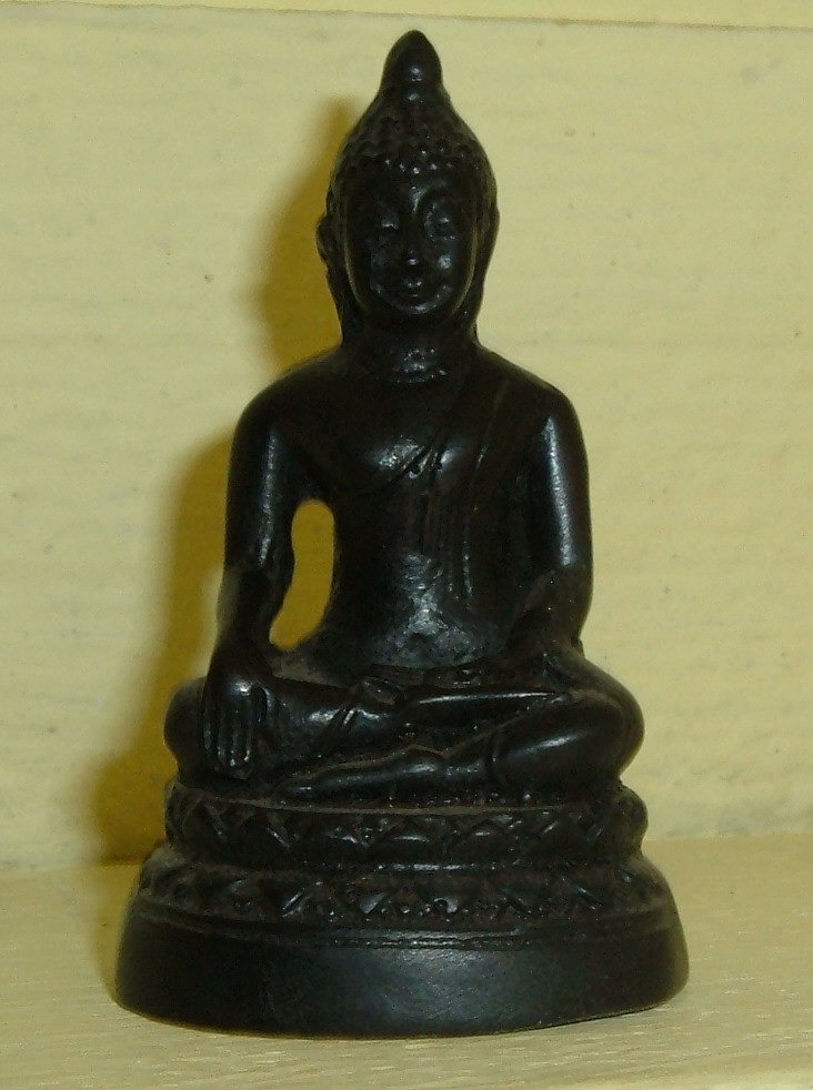 Acheter ce produit : Statuette de Bouddha réalisée en résine
