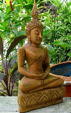 Statue de Bouddha Thai en bois sculpté